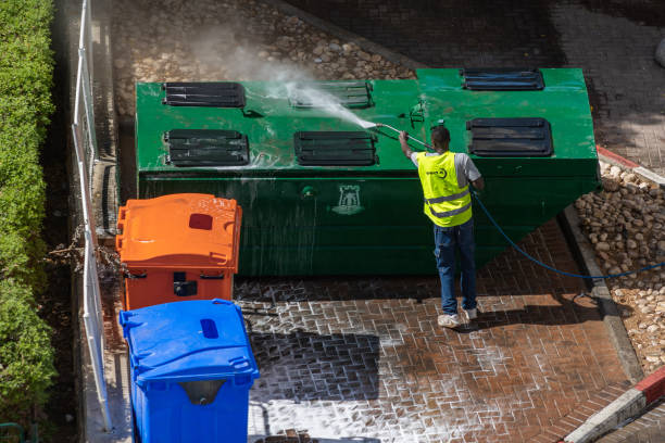 Best Roof Power Washing Services  in Ashtabula, OH